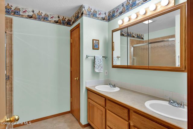 16649 N Sitka RD, Rathdrum, ID 83858