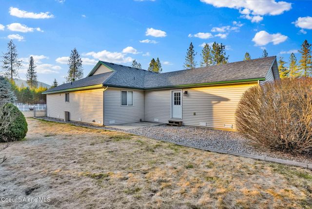 16649 N Sitka RD, Rathdrum, ID 83858