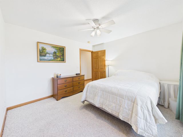 5766 N 200 West Road, Huntington, IN 46750