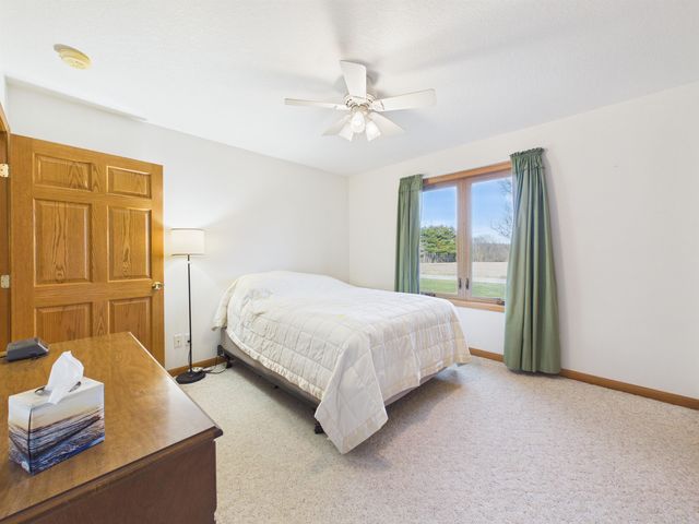 5766 N 200 West Road, Huntington, IN 46750