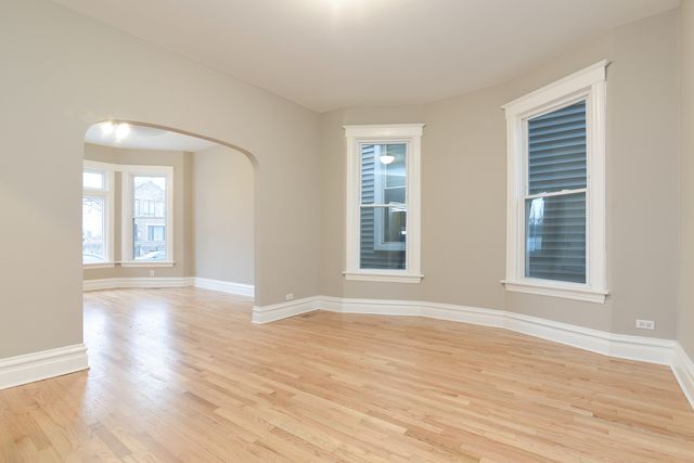 2914 N Richmond Street 1, Chicago, IL 60618