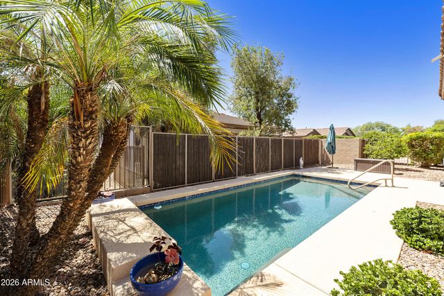 4735 E SOURWOOD Drive, Gilbert, AZ 85298