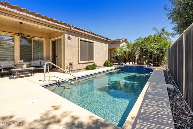 4735 E SOURWOOD Drive, Gilbert, AZ 85298