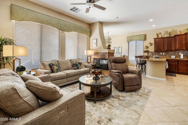 4735 E SOURWOOD Drive, Gilbert, AZ 85298