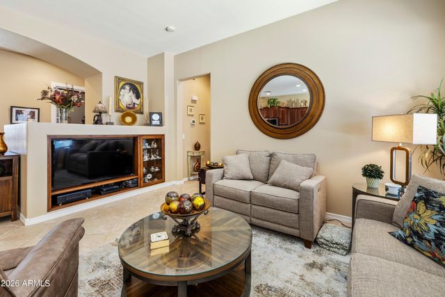 4735 E SOURWOOD Drive, Gilbert, AZ 85298