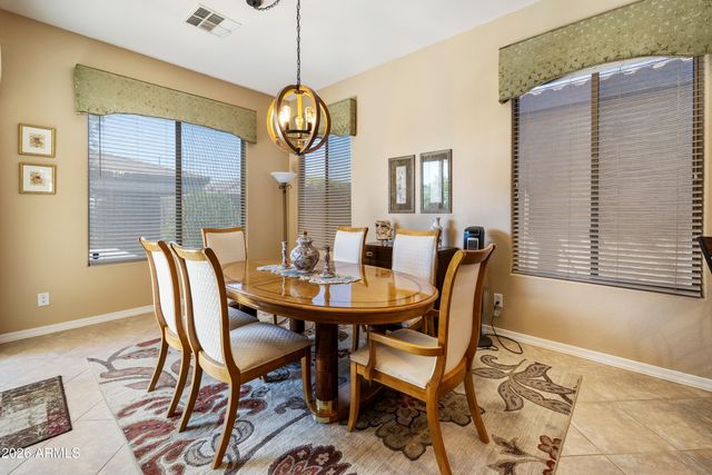 4735 E SOURWOOD Drive, Gilbert, AZ 85298