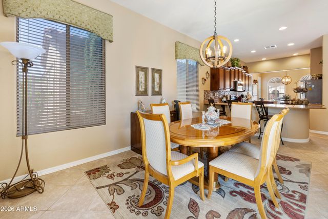 4735 E SOURWOOD Drive, Gilbert, AZ 85298