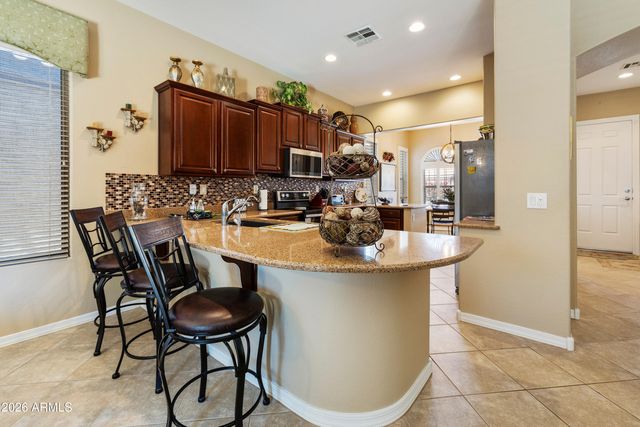 4735 E SOURWOOD Drive, Gilbert, AZ 85298