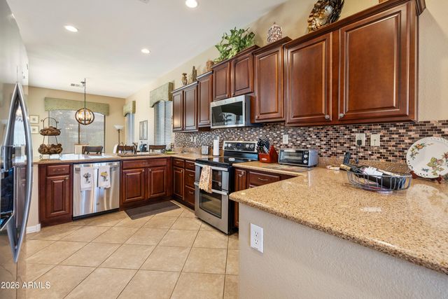 4735 E SOURWOOD Drive, Gilbert, AZ 85298