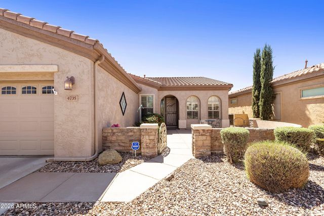 4735 E SOURWOOD Drive, Gilbert, AZ 85298