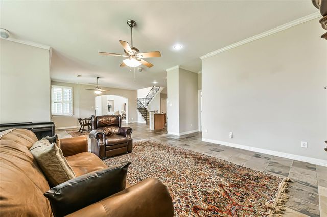 310 Del Monte Drive, Friendswood, TX 77546