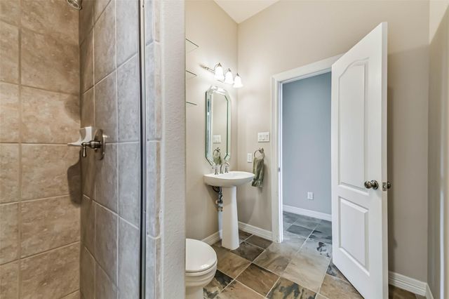 310 Del Monte Drive, Friendswood, TX 77546