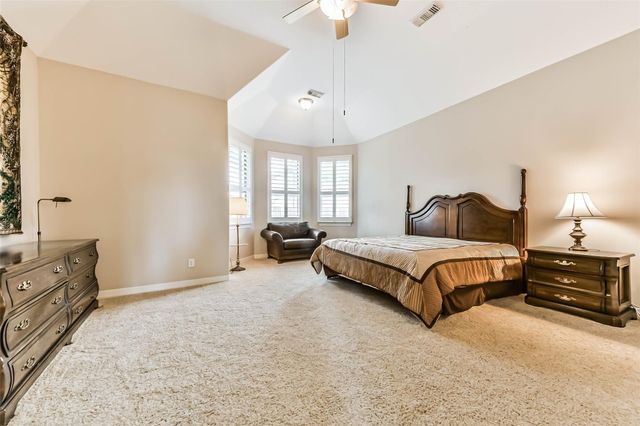 310 Del Monte Drive, Friendswood, TX 77546