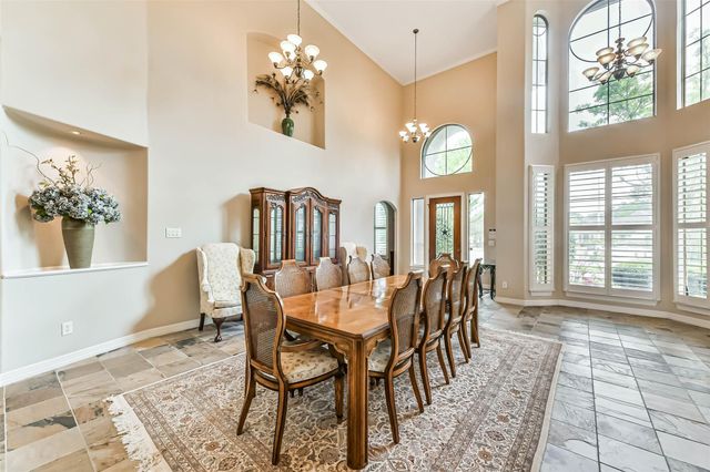 310 Del Monte Drive, Friendswood, TX 77546