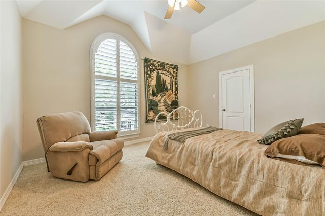 310 Del Monte Drive, Friendswood, TX 77546