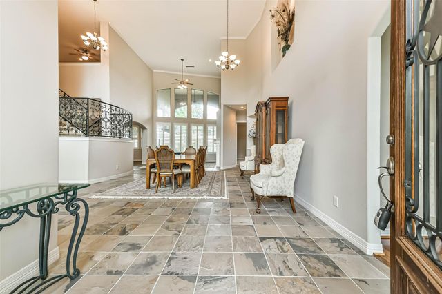 310 Del Monte Drive, Friendswood, TX 77546