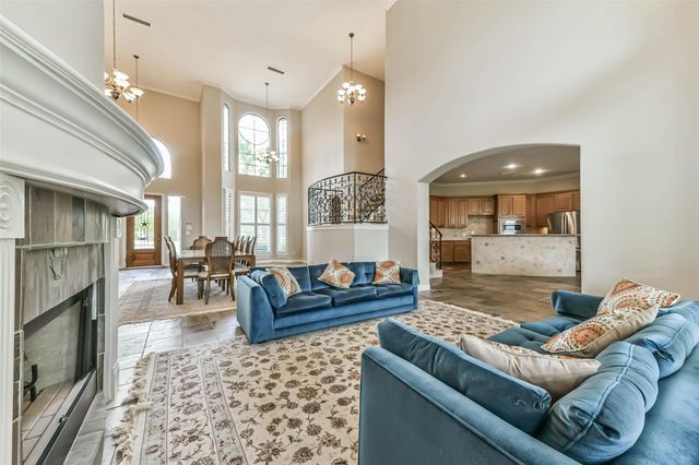 310 Del Monte Drive, Friendswood, TX 77546