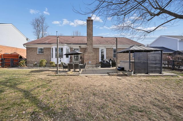 210 Meadow Creek Drive, Florence, KY 41042