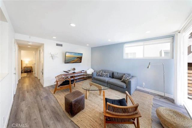 207 Cypress A, Newport Beach, CA 92661