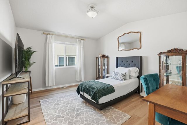 1853 W Bridge Ave, Spokane, WA 99201