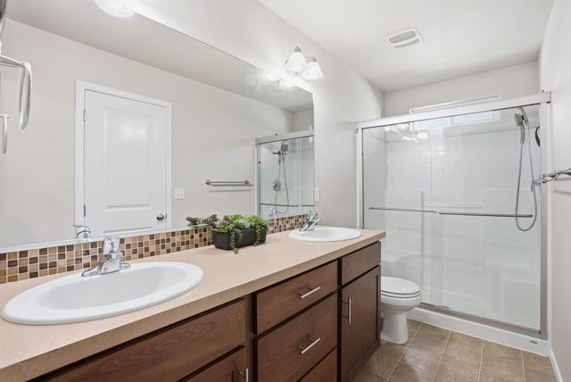 1853 W Bridge Ave, Spokane, WA 99201