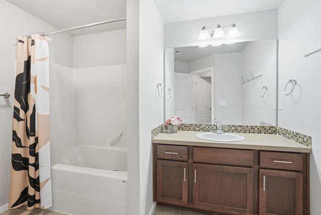 1853 W Bridge Ave, Spokane, WA 99201