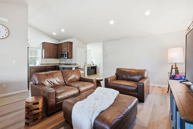 1853 W Bridge Ave, Spokane, WA 99201