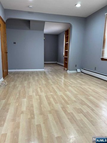 236 E Palisades Boulevard, Palisades Park, NJ 07650