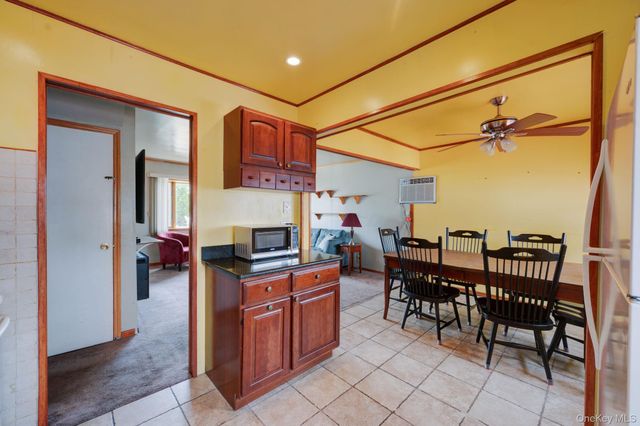 3 Layton Avenue, Hicksville, NY 11801