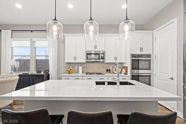 9916 HEATHER MOORE Avenue, Las Vegas, NV 89166