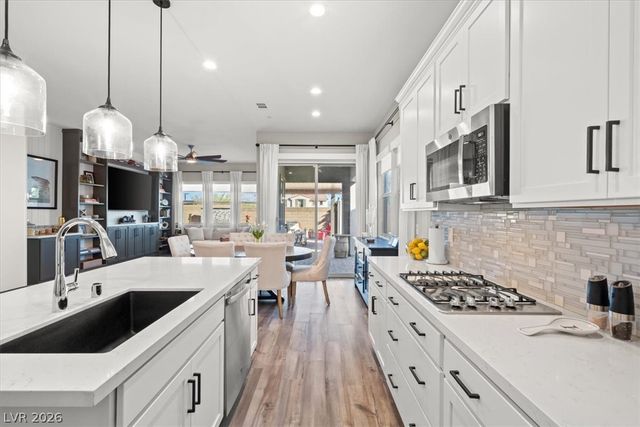 9916 HEATHER MOORE Avenue, Las Vegas, NV 89166