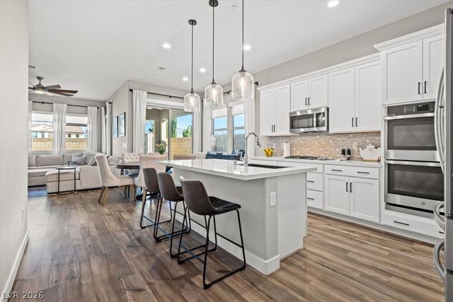 9916 HEATHER MOORE Avenue, Las Vegas, NV 89166