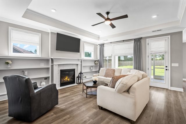 7219 Adenborough Dr, Fairview, TN 37062
