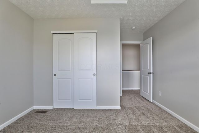 5569 Goose Falls Drive, Dublin, OH 43016