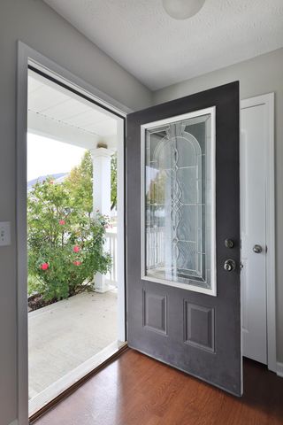 5569 Goose Falls Drive, Dublin, OH 43016