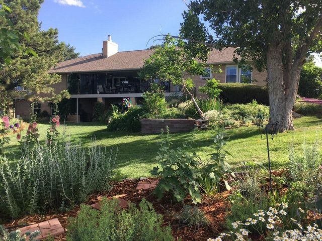 10402 E Pinewood Dr, Parker, CO 80138