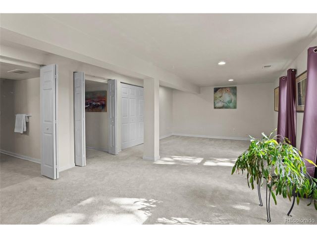 10402 E Pinewood Dr, Parker, CO 80138