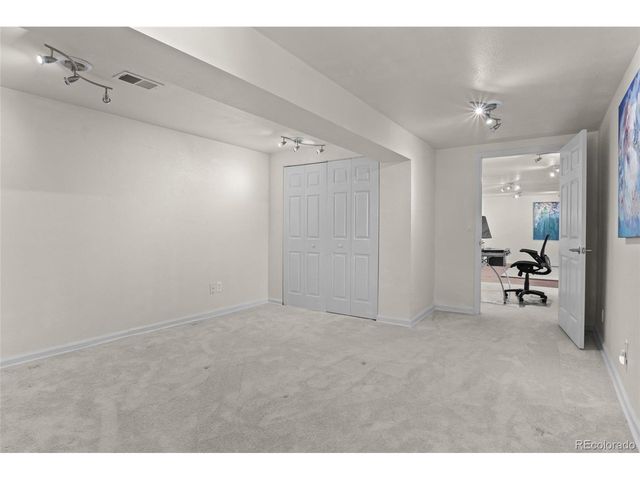 10402 E Pinewood Dr, Parker, CO 80138