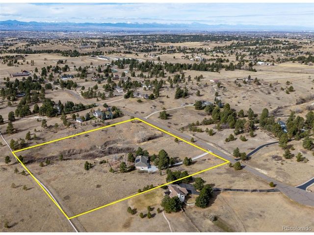 10402 E Pinewood Dr, Parker, CO 80138