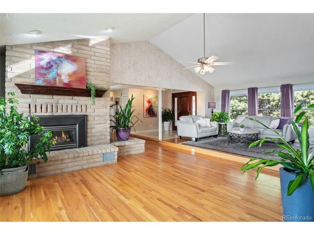 10402 E Pinewood Dr, Parker, CO 80138