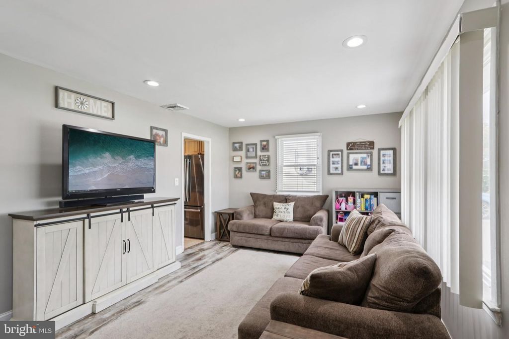 1708 SUSAN AVE, CROYDON, PA 19021 — photo 3