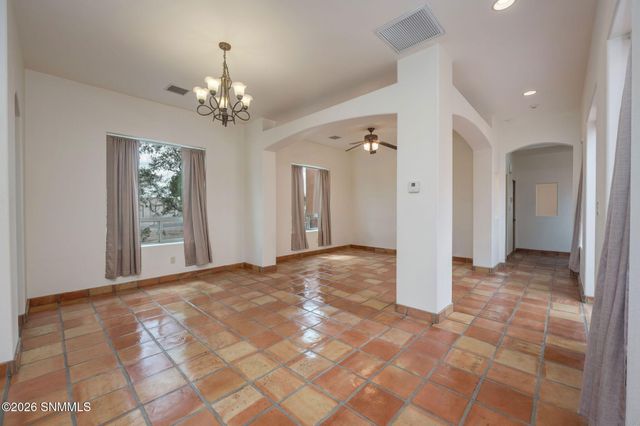 5090 Chiricahua Trail, Las Cruces, NM 88012