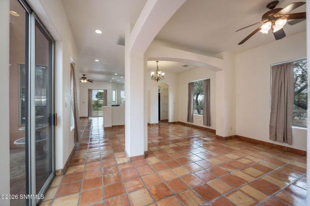 5090 Chiricahua Trail, Las Cruces, NM 88012
