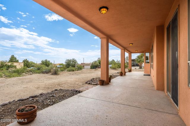 5090 Chiricahua Trail, Las Cruces, NM 88012