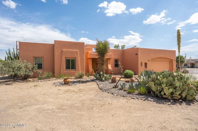 5090 Chiricahua Trail, Las Cruces, NM 88012
