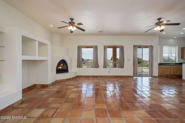 5090 Chiricahua Trail, Las Cruces, NM 88012