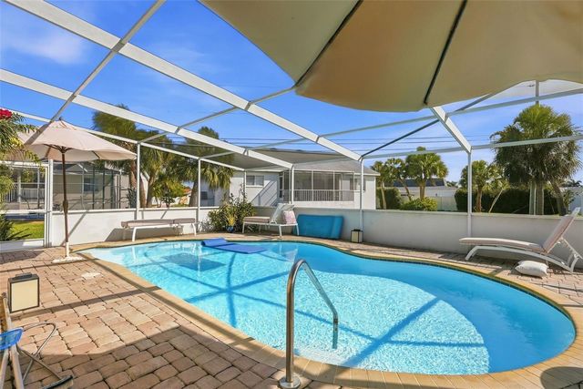 4301 52ND AVENUE S, St Petersburg, FL 33711