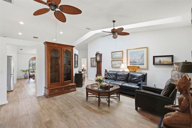 4301 52ND AVENUE S, St Petersburg, FL 33711