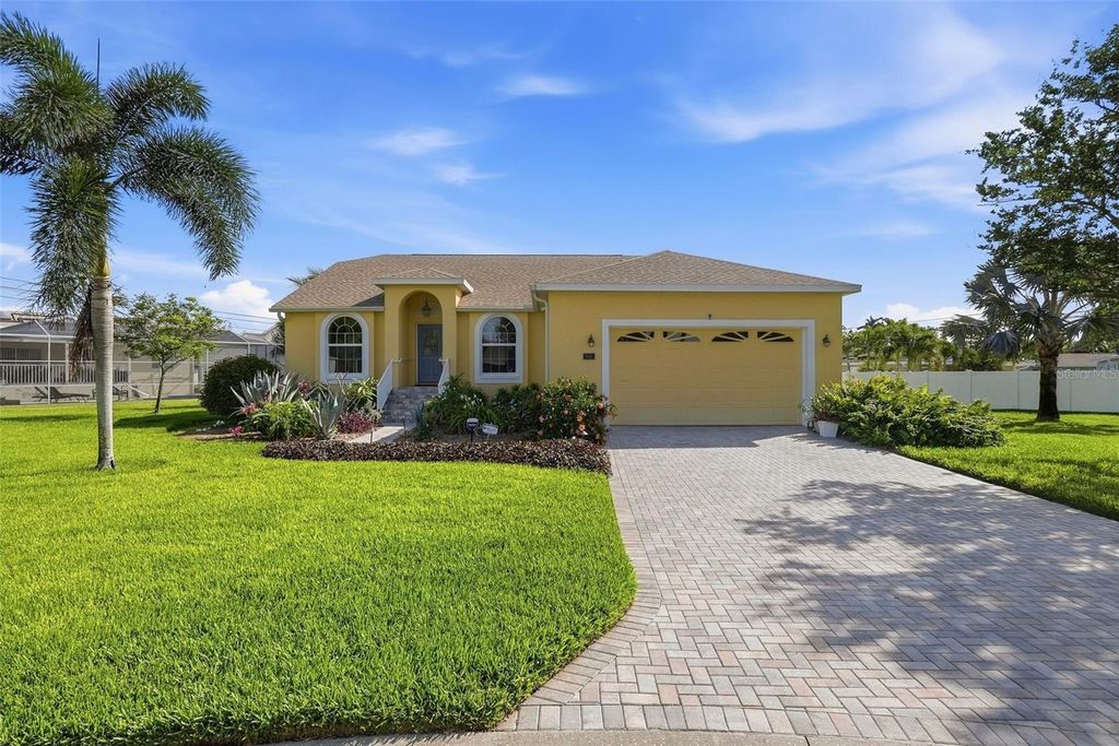 4301 52ND AVENUE S, St Petersburg, FL 33711