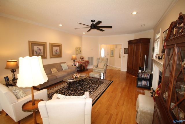 15067 Ashmont Blvd, Huntsville, AL 35803